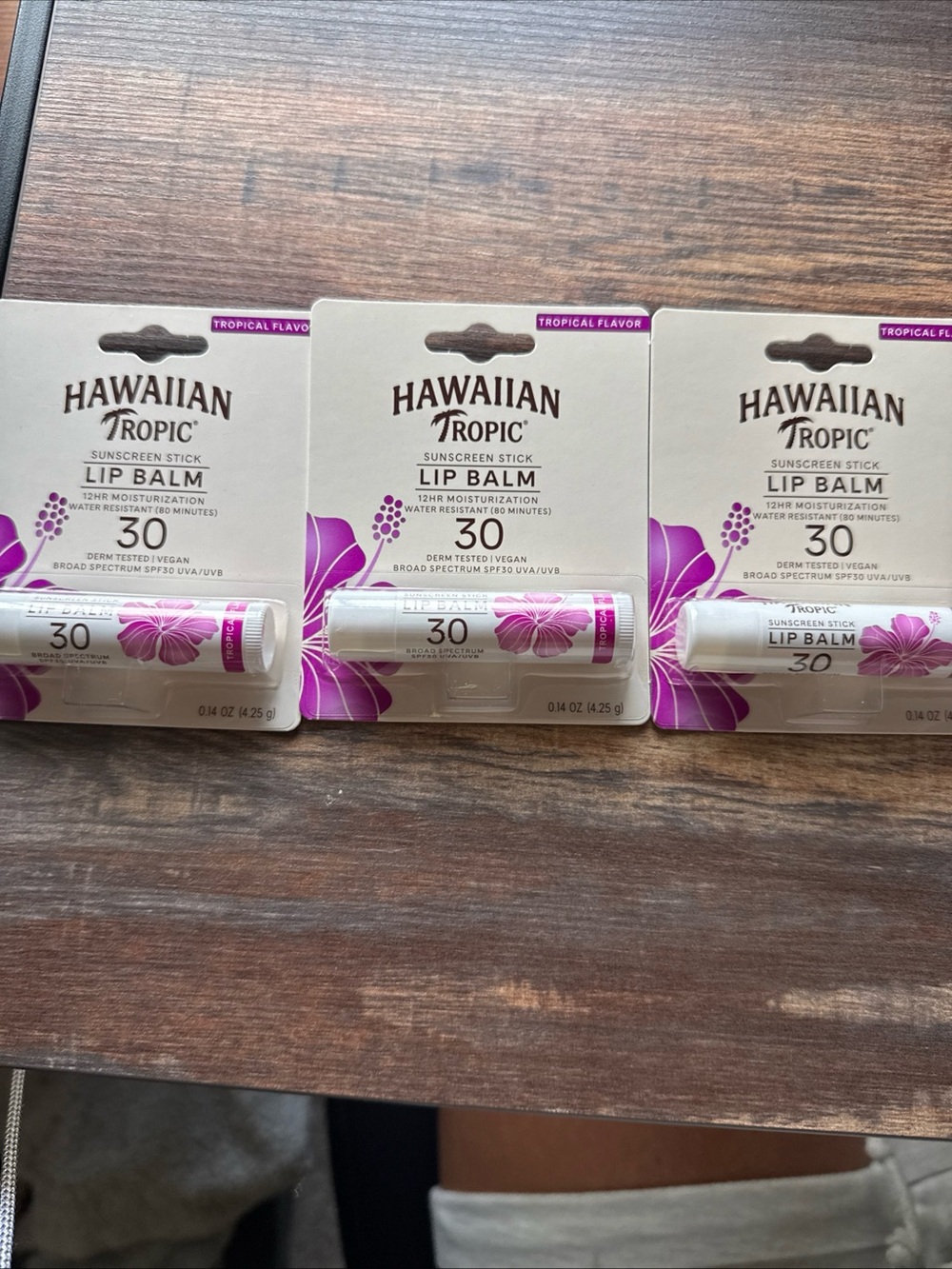 Hawaiian Tropic Tropical Flavor SPF 30 Lip Balm